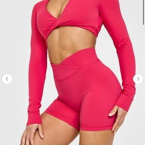 Oner Active UNIFIED WRAP SHORTS 6" Size M Berry Bloom